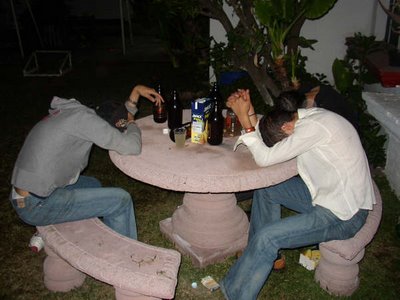 borrachos.jpg