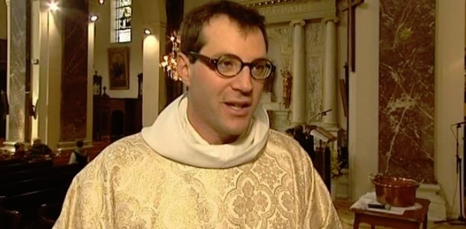 Cura acusado de agresión sexual se suicida en una iglesia en Francia