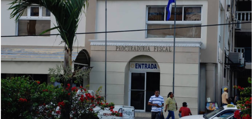 Estudiante denuncia fue violada por su ginecólogo en una consulta médica