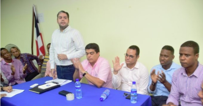 JÓVENES DEL PRM se activan…