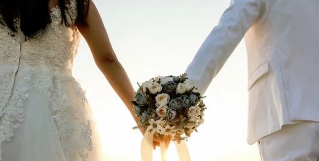Un hombre chino, atropellado y gravemente herido tras huir de su propia boda