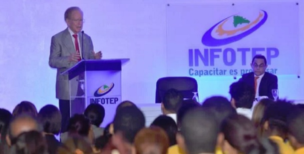 Corripio comparte experiencia de éxito