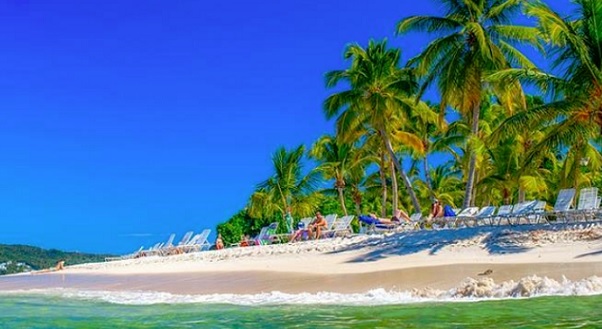 ¿Quiénes eran, de dónde venían y cuándo llegaron los primeros turistas a RD?