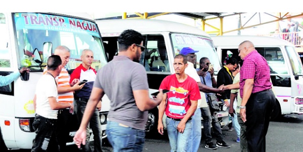 Pocas familias viajan al interior a pasar Nochebuena