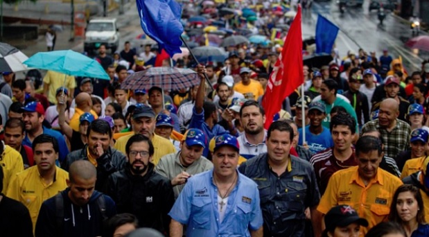 Oposición venezolana convoca a manifestaciones en rechazo a jura de Maduro