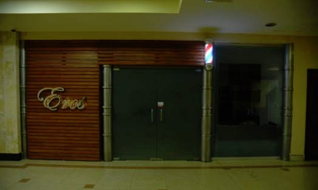 Realizan allanamiento en spa de Malecón Center