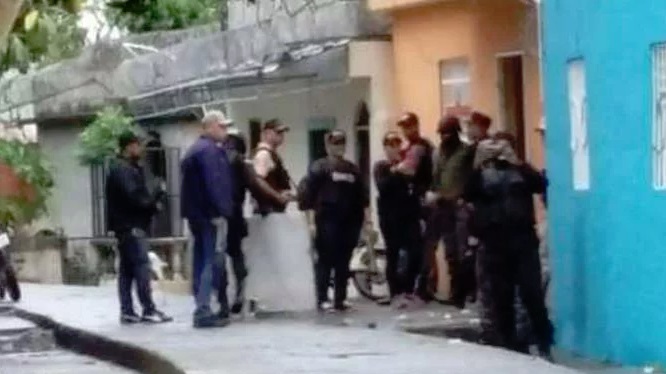 VENDEN EN BANI, cocaína falsa…