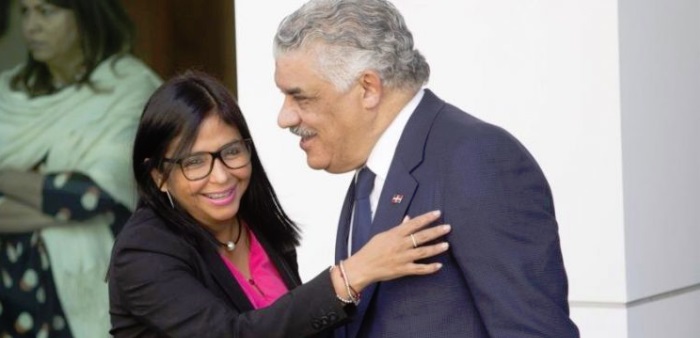 MUY CALIENTE: Miguel Vargas no avisó a Danilo contacto Venezuela…