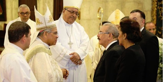 Obispo llama a contrarrestar la corrupción y otros males