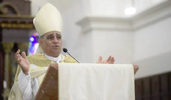 Ozoria y Bretón piden reflexión ante la ambición de poder y feminicidios