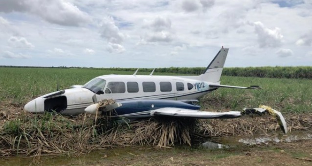 Avioneta procedente de Venezuela aterriza de forma irregular en zona cañera de La Altagracia