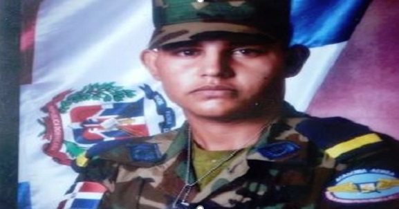 Muere cadete de la Fuerza Aérea al caer de torre durante un ejercicio militar