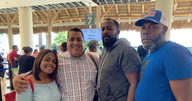 Vladimir Guerrero viaja a Toronto para presenciar el debut de su hijo en Grandes Ligas