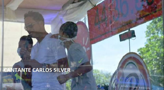Carlos Silver supera las 68 horas cantando; termina mañana…