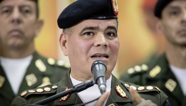 BUQUE DE EEUU, muy cerca de Venezuela, advierte Ministro de Venezolano de Defensa