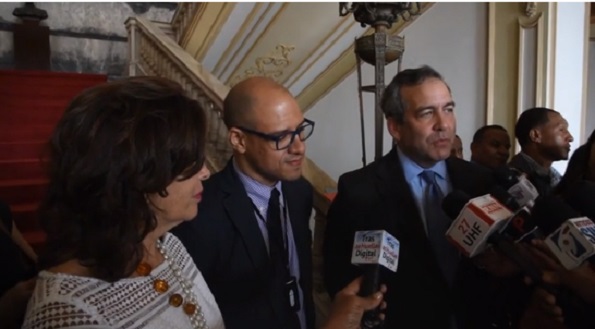 Representante de EEUU espera se respeten acuerdos políticos arribados en el país…