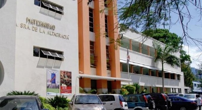 Equipo multidisciplinario vigila de cerca evolución de siamesas nacidas en la Maternidad La Altagracia