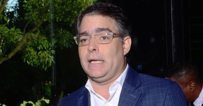 Economista advierte modificar Constitución generaría incertidumbre económica