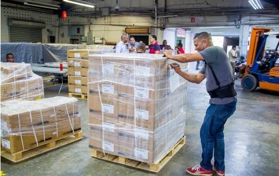 EQUIPOS PARA PRIMARIAS DE PARTIDOS sale al país en 997.1 millones de pesos