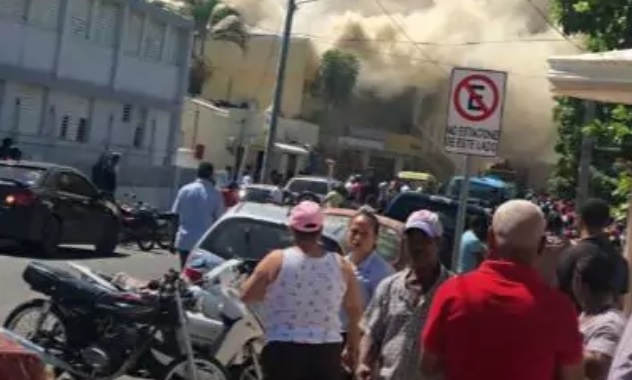 EN COTUÍ, fuego afecta centro médico…