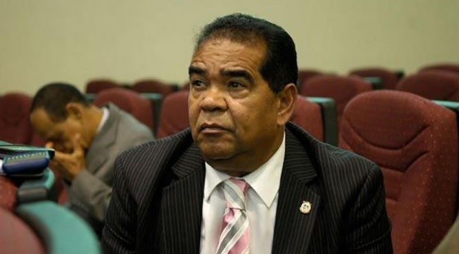 EL DIPUTADO MÁS PENCO DEL PLD; Manuel Díaz…