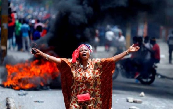 EN HAITÍ, al menos dos muertos y locales quemados en continuación de protestas