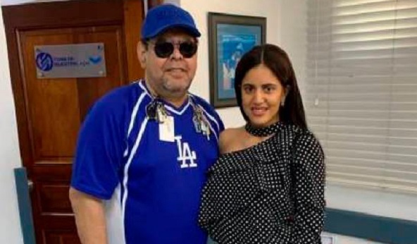 Fernando Villalona vuelve a someterse a prueba de ADN a petición de su supuesta hija