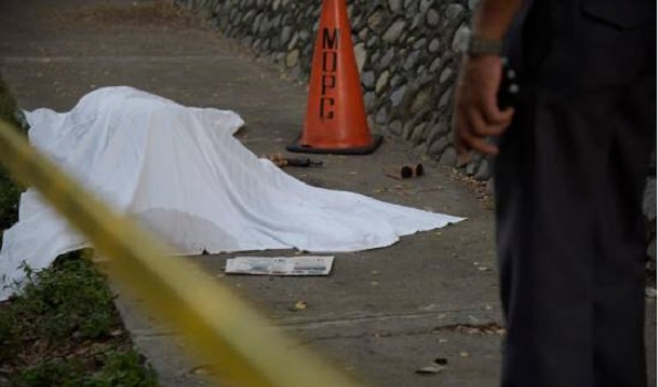 Hombre da tres tiros a su expareja en Los Jardines del Norte y se suicida