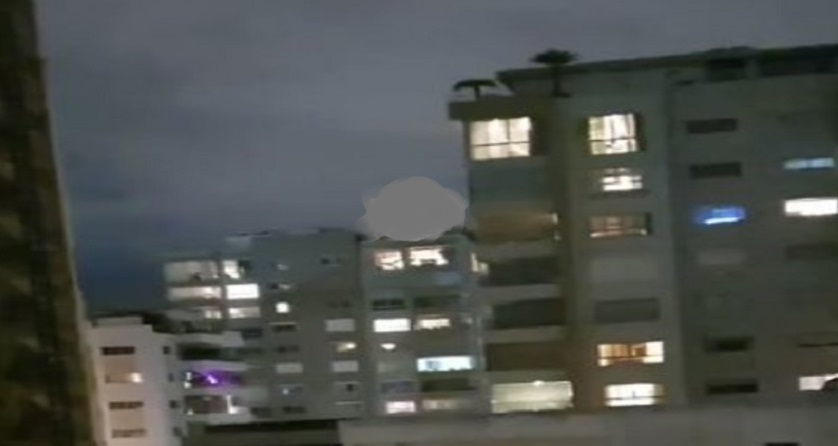 LA CLASE MEDIA muy activa con “cacerolazos”….