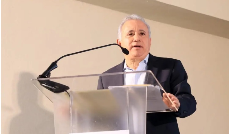 NUEVO SENADOR PROV. SANTO DOMINGO, duro y curvero…