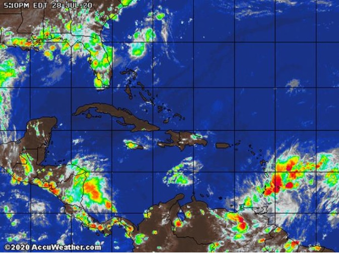 País en alerta por potencial ciclón en el mar Caribe