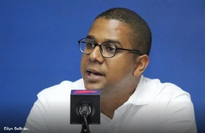 PRESIDENTE ABINADER: «Ponga en su puesto a su asistente personal»…