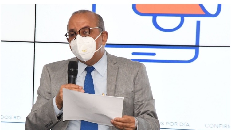 MINISTRO DE SALUD podría ser dado de alta el martes por Covid-19