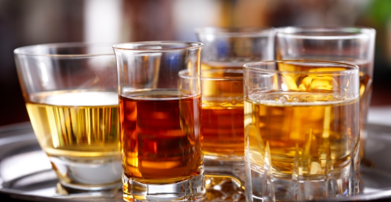 Gobierno prohíbe venta de bebidas alcohólicas a partir de las 6:00 de la tarde
