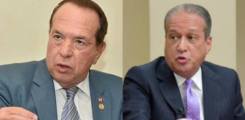 PRESIDENTE CAMARA DE CUENTAS «TIRA PATOS AL AGUA» entre ellos Reinaldo Pared…