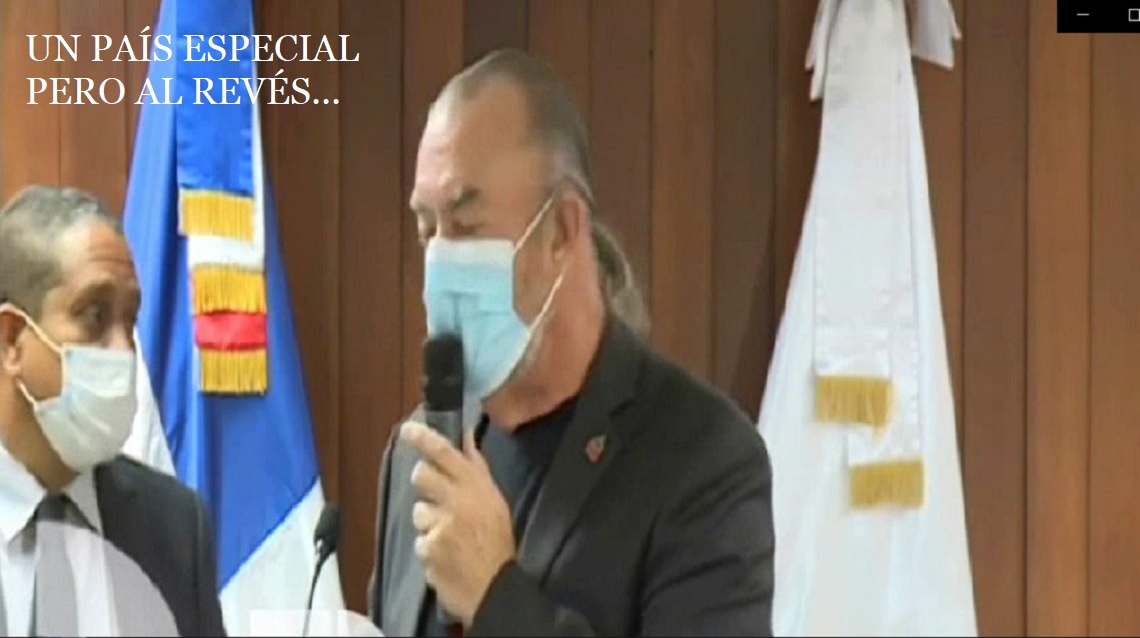 UN PAÍS MUY ESPECIAL,PERO AL REVÉS y «patas arriba»…