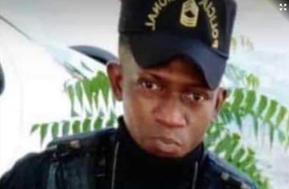 MATAN SARGENTO MAYOR PN hacia un operativo en Los Mina…