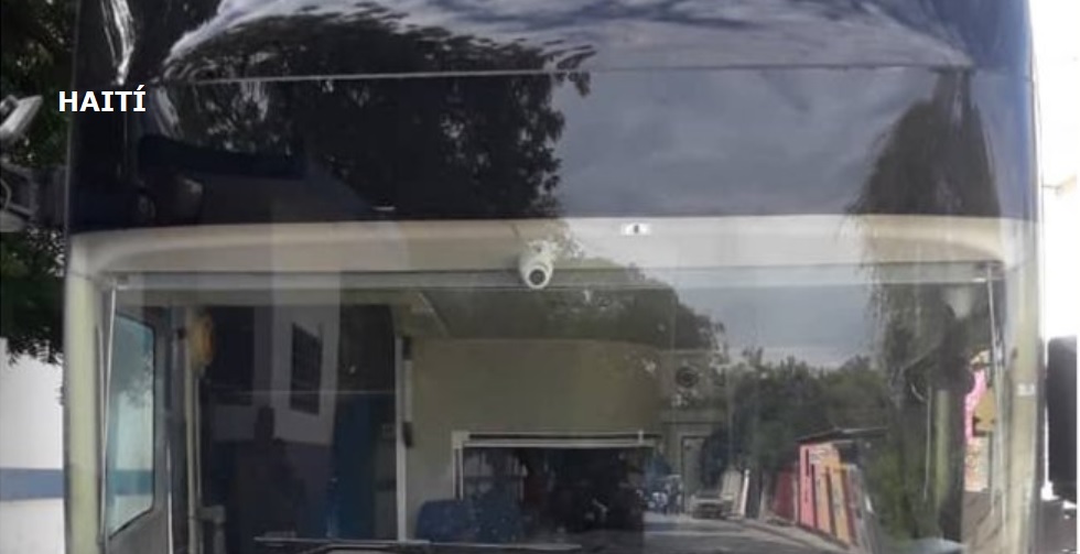 LIBERAN LOS LAS 17 personas secuestradas en autobús dominicano en Haití