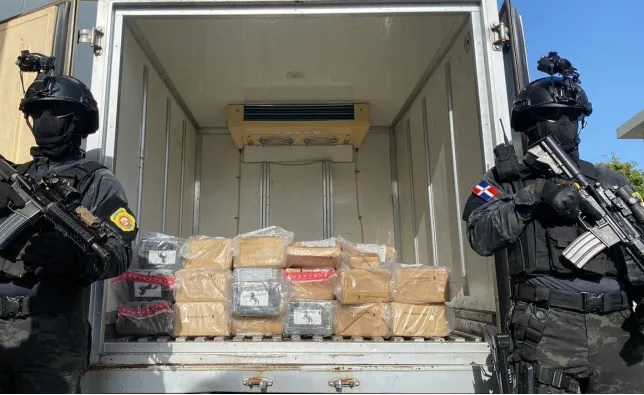 DNCD: EL DECOMISO DE HOY 2/8/2022; 95 paquetes de coca en Barahona…