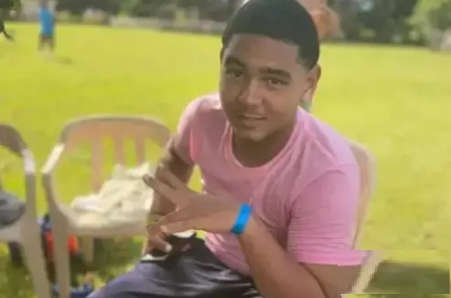 EN LOS ALCARRIZOS matan a machetazos a un adolescente de 16 años