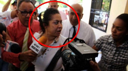 “LOS PRIVILEGIOS” de Marlin Martínez en la cárcel de Rafey…