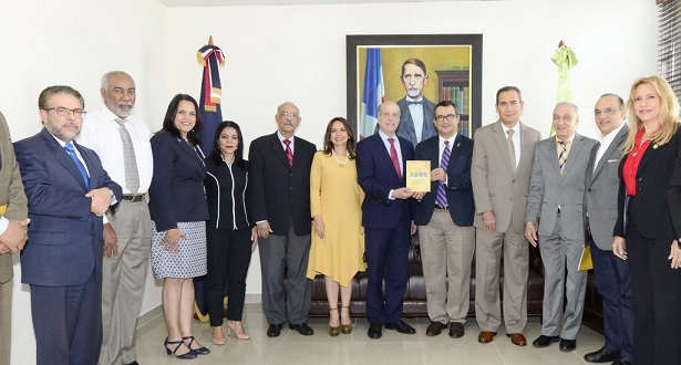 Oposición dominicana insiste en urgente necesidad de aprobar Ley de Partidos